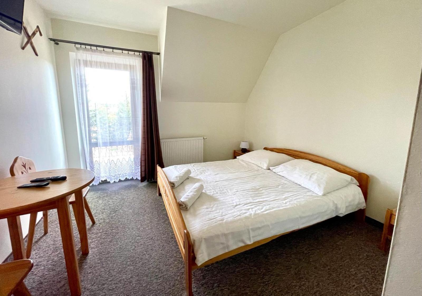 Skalny Brzeg Hotell Czarna Góra Eksteriør bilde