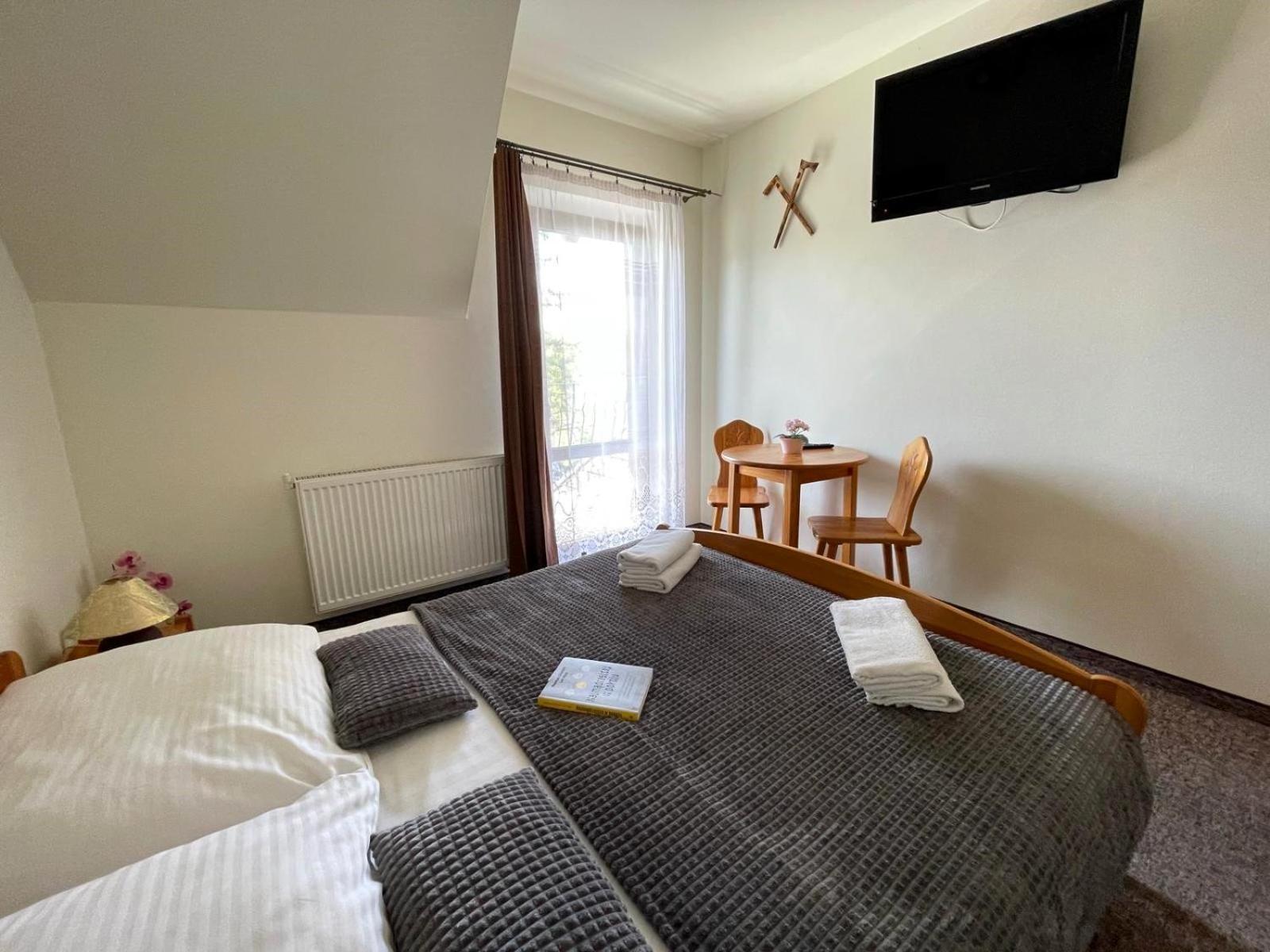 Skalny Brzeg Hotell Czarna Góra Eksteriør bilde