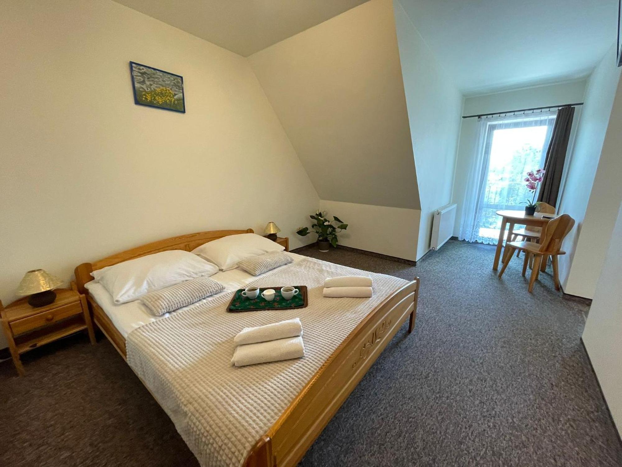 Skalny Brzeg Hotell Czarna Góra Eksteriør bilde